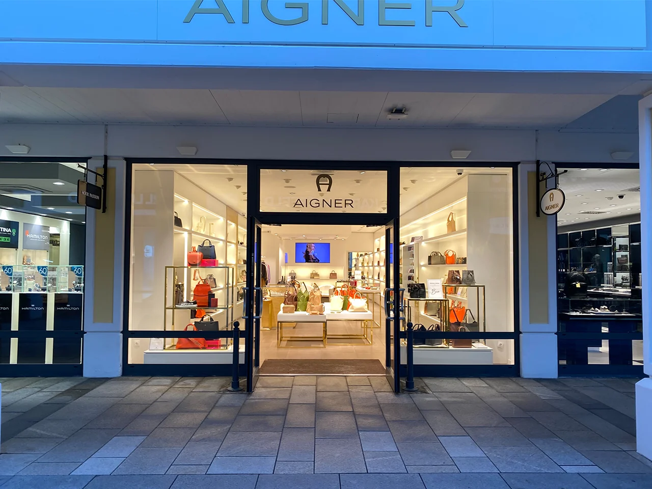 aigner-parndorf.jpg