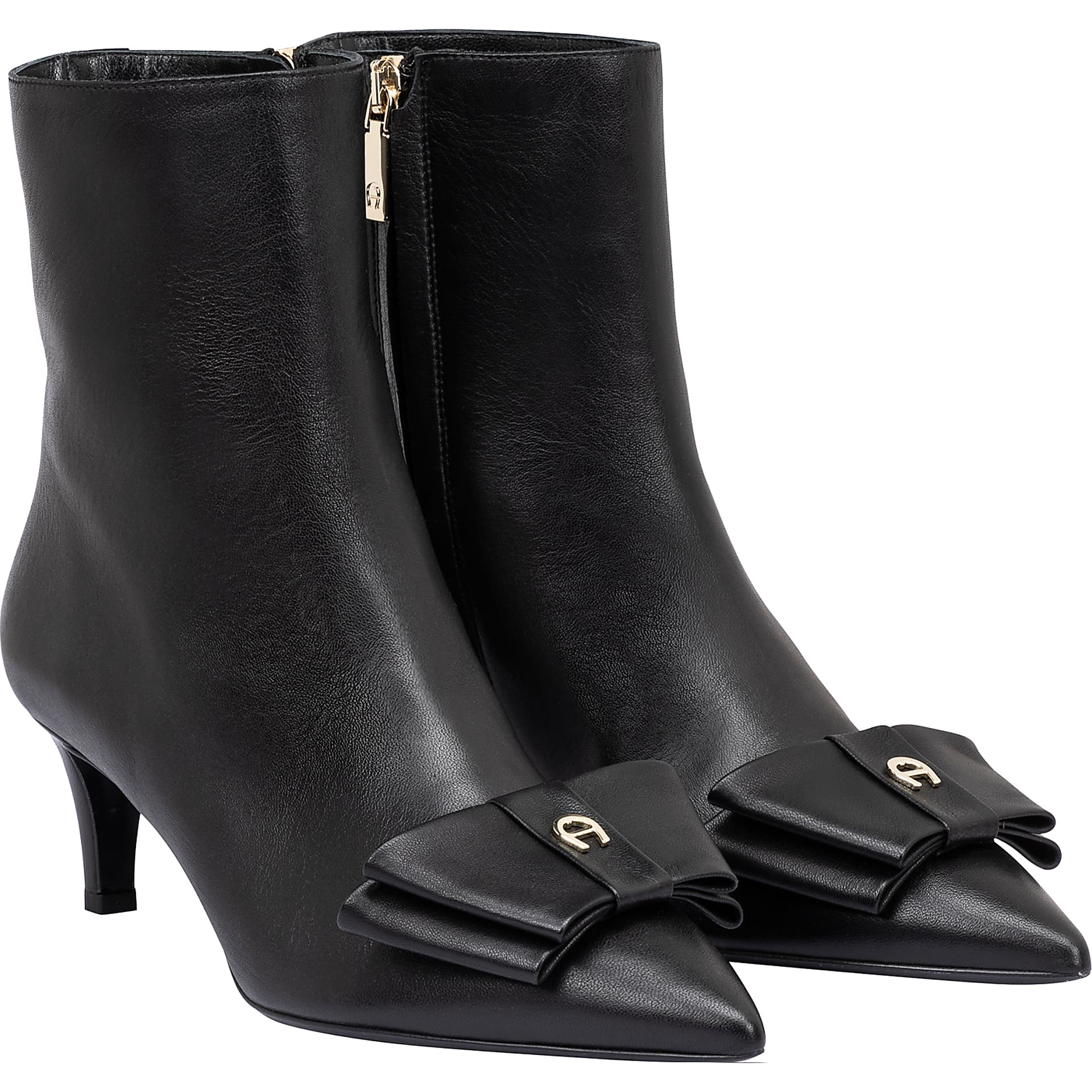 Etienne aigner women's boots deals