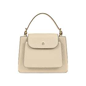 Delia Handbag S Photo