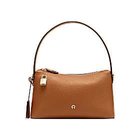 Delia hobo bag S Photo