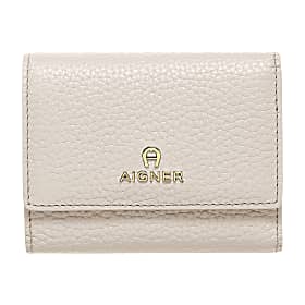 Ivy Wallet Photo