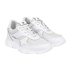 Jerry Sneaker Photo