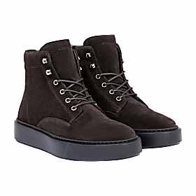 William High-Top Sneaker Photo