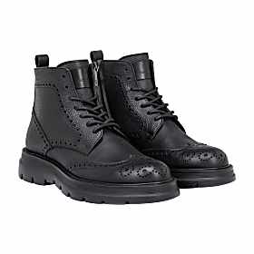 Adam Boot Photo