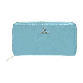 Ivy Bill and Card Case Photo