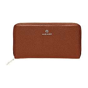 Ivy Bill and Card Case Photo