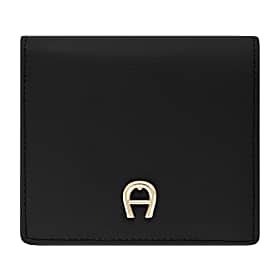 Zita Wallet Photo