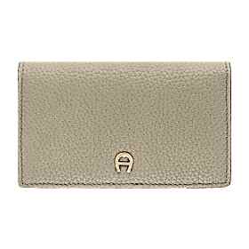 Delia wallet Photo