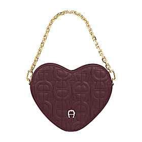 Heart Pouch Photo