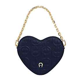 Heart Pouch Photo