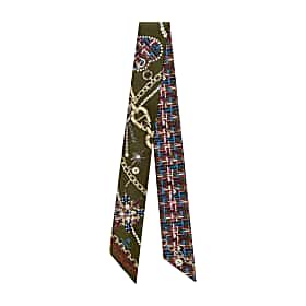 Seasonal Bandana Photo