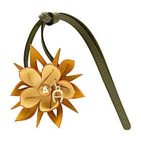 Fashion pendant cactus flower Photo