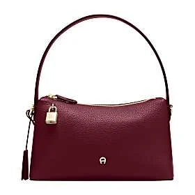 Delia hobo bag S Photo