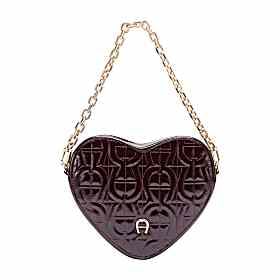 Heart Pouch Lacca Photo