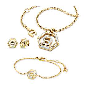 Set necklace bracelet earrings Photo