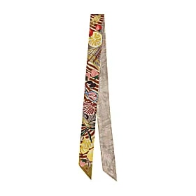 SEASONAL Bandana S Photo