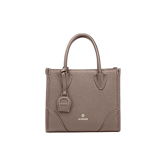 アイグナー✳️ラタンバッグ アイグナー ミニショルダーバッグ 肩掛け レディース AIGNER 中古