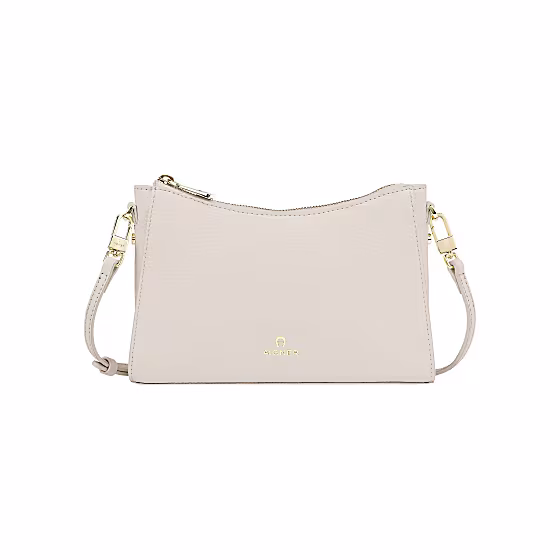 Ivy Pochette S Photo