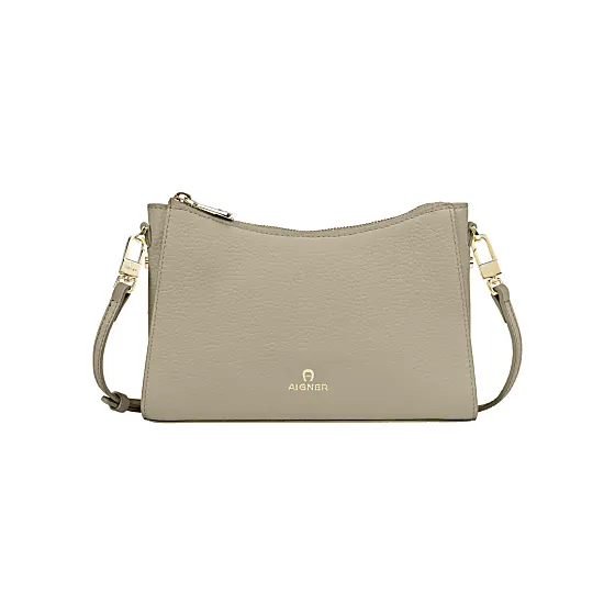 Ivy Pochette S Photo