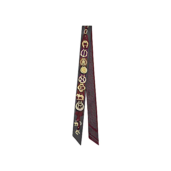 Seasonal Bandana S Photo