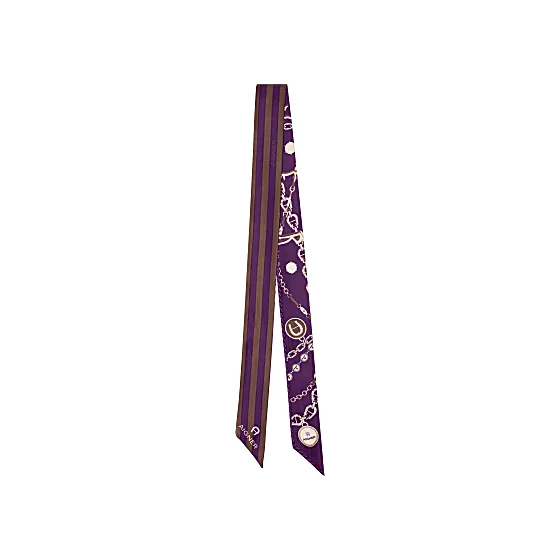 Seasonal Bandana  S Photo