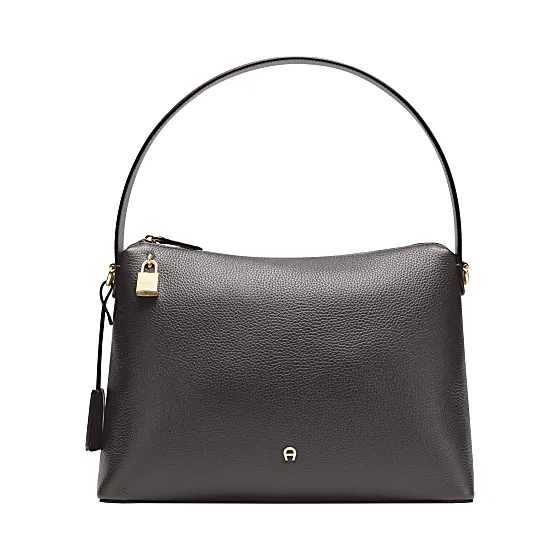 Delia hobo bag M Photo