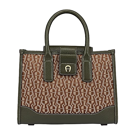Emea Handbag M Photo