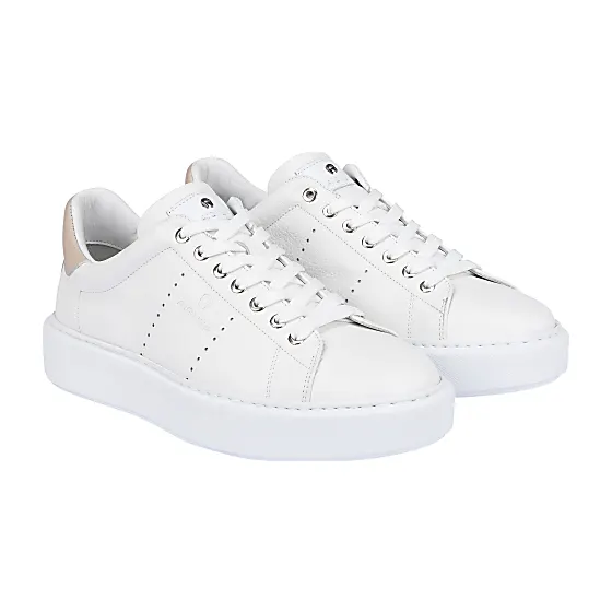 William Sneaker Photo
