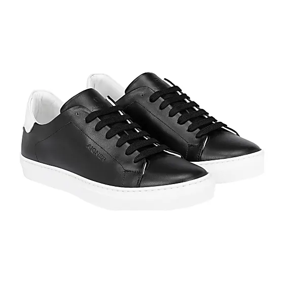 Ron Sneaker Photo