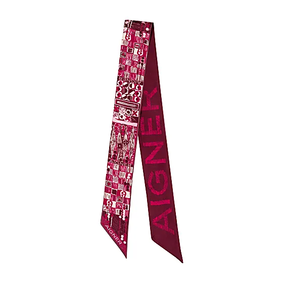 Seasonal Bandana Photo