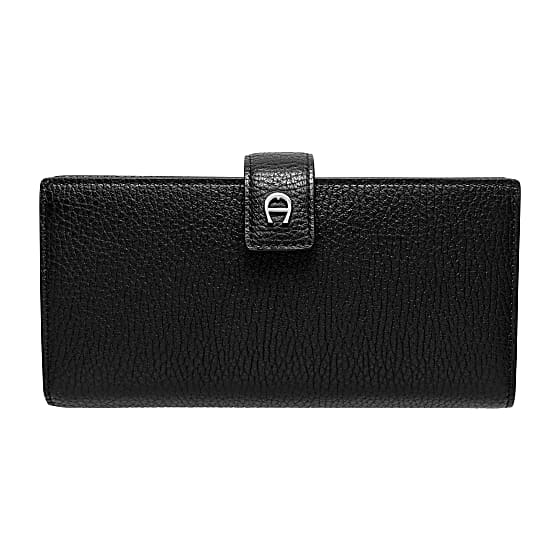 Basics Wallet Photo