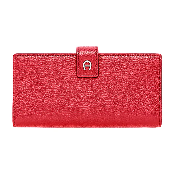 Basics Wallet Photo