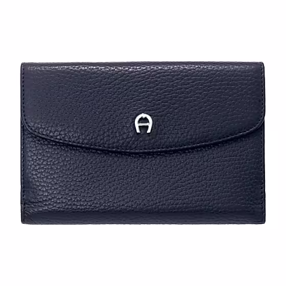 Basics Wallet Photo