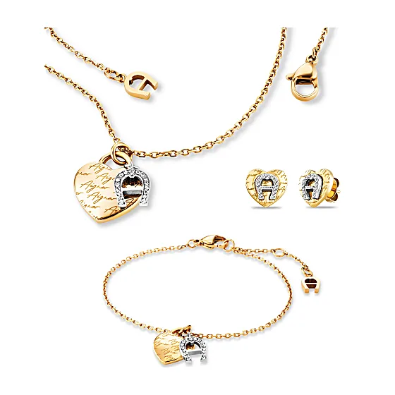 Heart jewelry set Photo