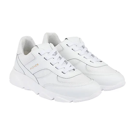 Jil Sneaker Photo