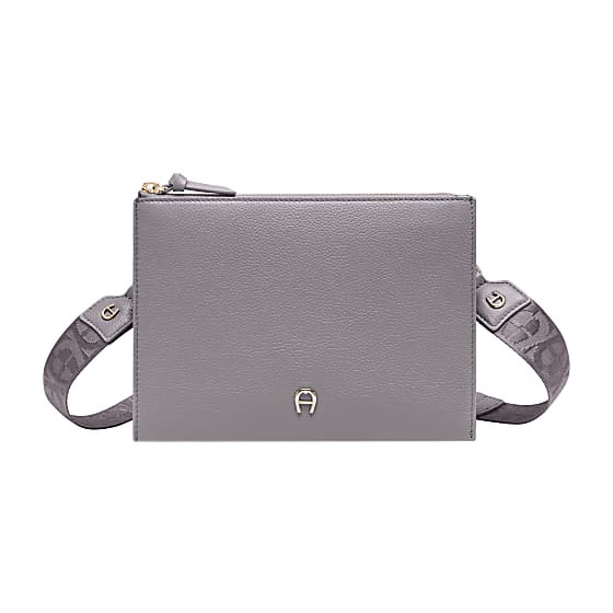 Zita bag with shoulder strap Photo