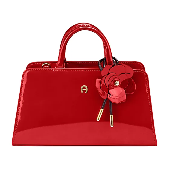 Cybill Mignon Stretch S Photo