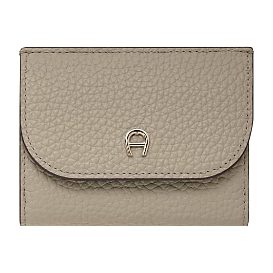 Pura wallet Photo