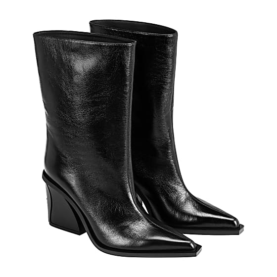 Dakota Cowboy Boot Photo