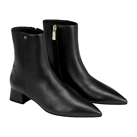Peggy Bootie Photo