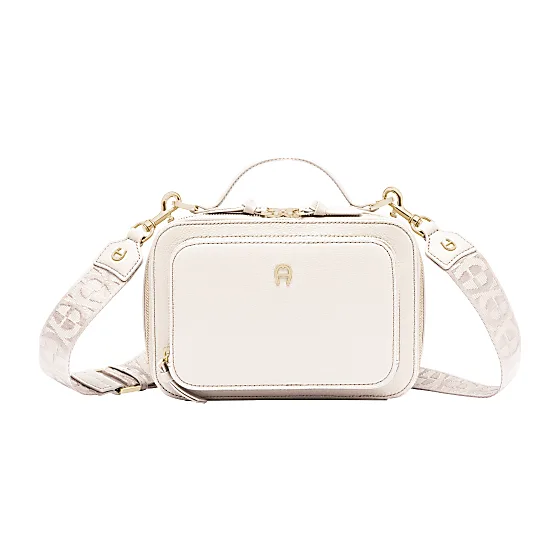 Zita Shoulder Bag S Photo