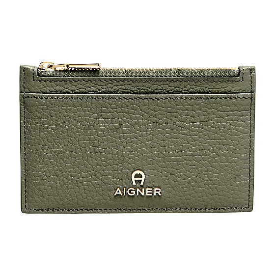 Ivy Cardholder Photo