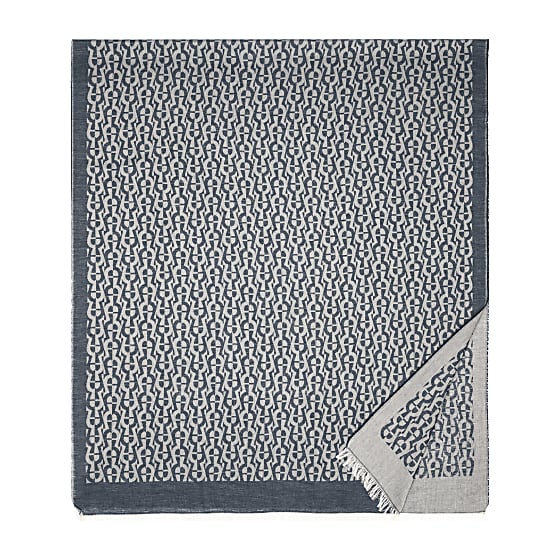Scarf M Photo