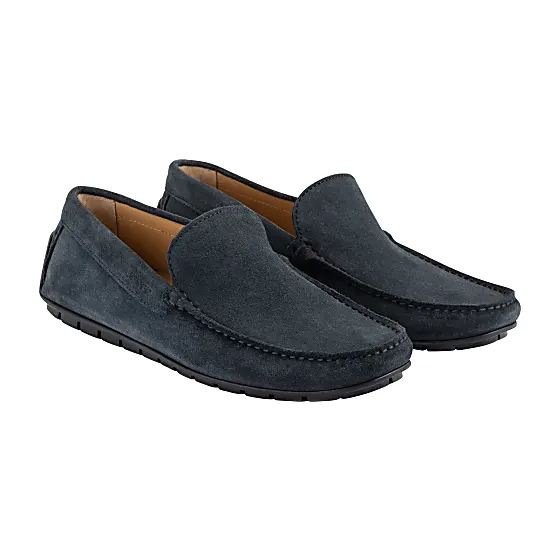 Douglas Car Shoe Photo