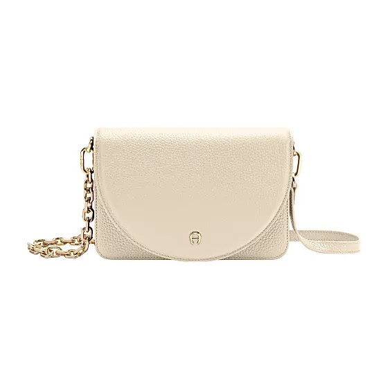 Wallet on Chain Photo