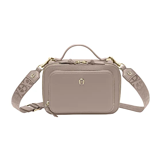 Zita Shoulder Bag S Photo