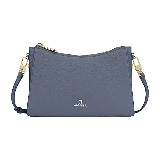 Ivy Pochette S Photo