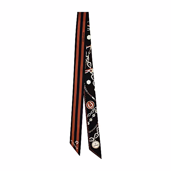 Seasonal Bandana S Photo
