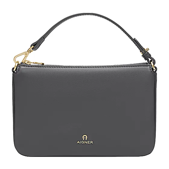 Fashion Pouch Photo