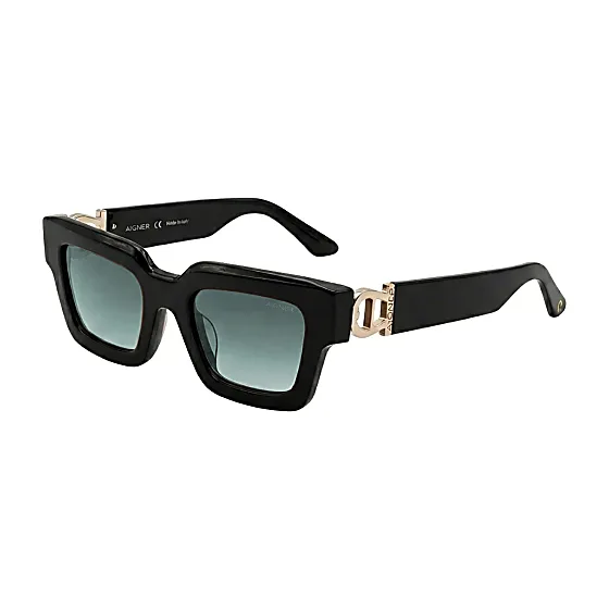 Women's sunglasses Photo